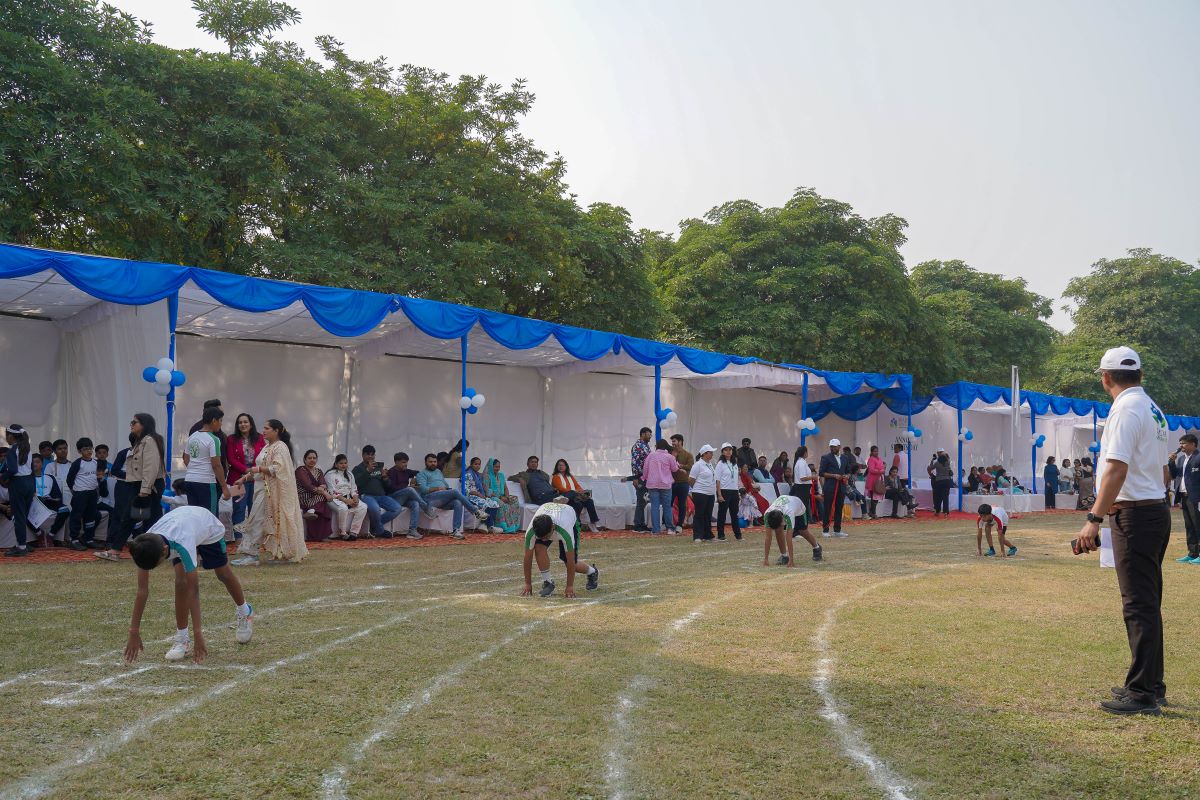 sharda-world-school-s-annual-sports-day-2024:-a-celebration-of-fitness,-team-spirit,-and-holistic-development